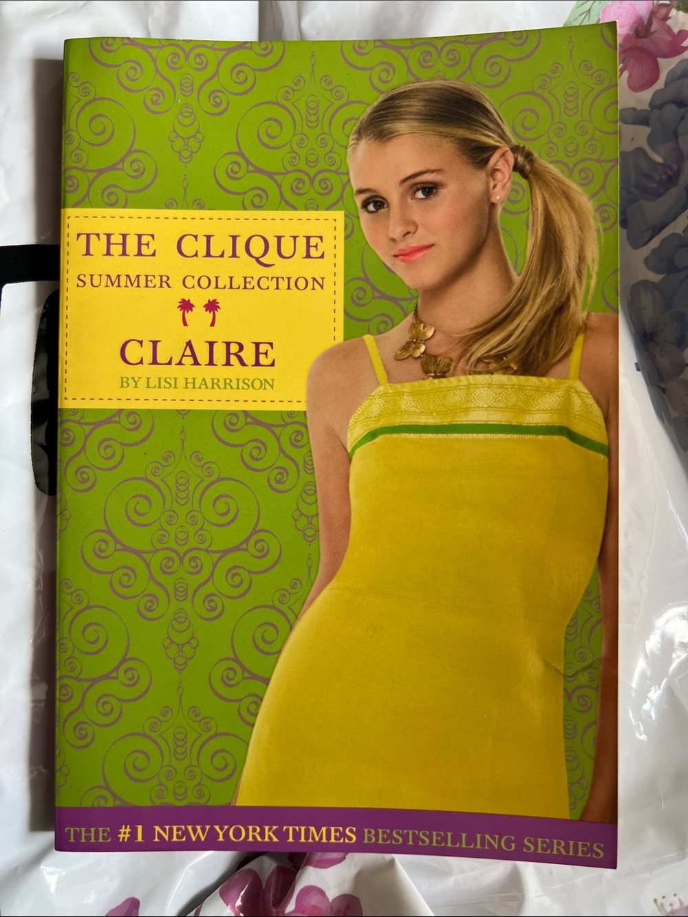 The Clique Summer Collection: Claire — By Lisi Harrison